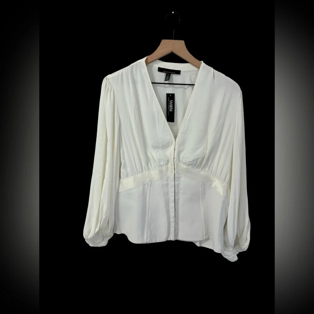 White House Black Market Blouse - Picture 1 of 11